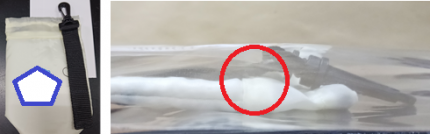 手作業でフックを上に伸ばし、一回り大きなOPP袋へ入れ替えた記念品の梱包状態。厚みが均一になりメール便の規定サイズに収まりました。 手作業でフックを上に伸ばし、一回り大きなOPP袋へ入れ替えた記念品の梱包状態。厚みが均一になりメール便の規定サイズに収まりました。