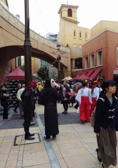 川崎市ハロウィン2016でのチネチッタの風景