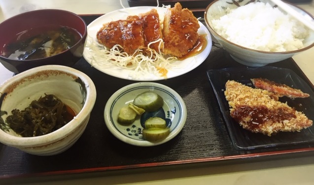 定食屋「おおもり」の名物！